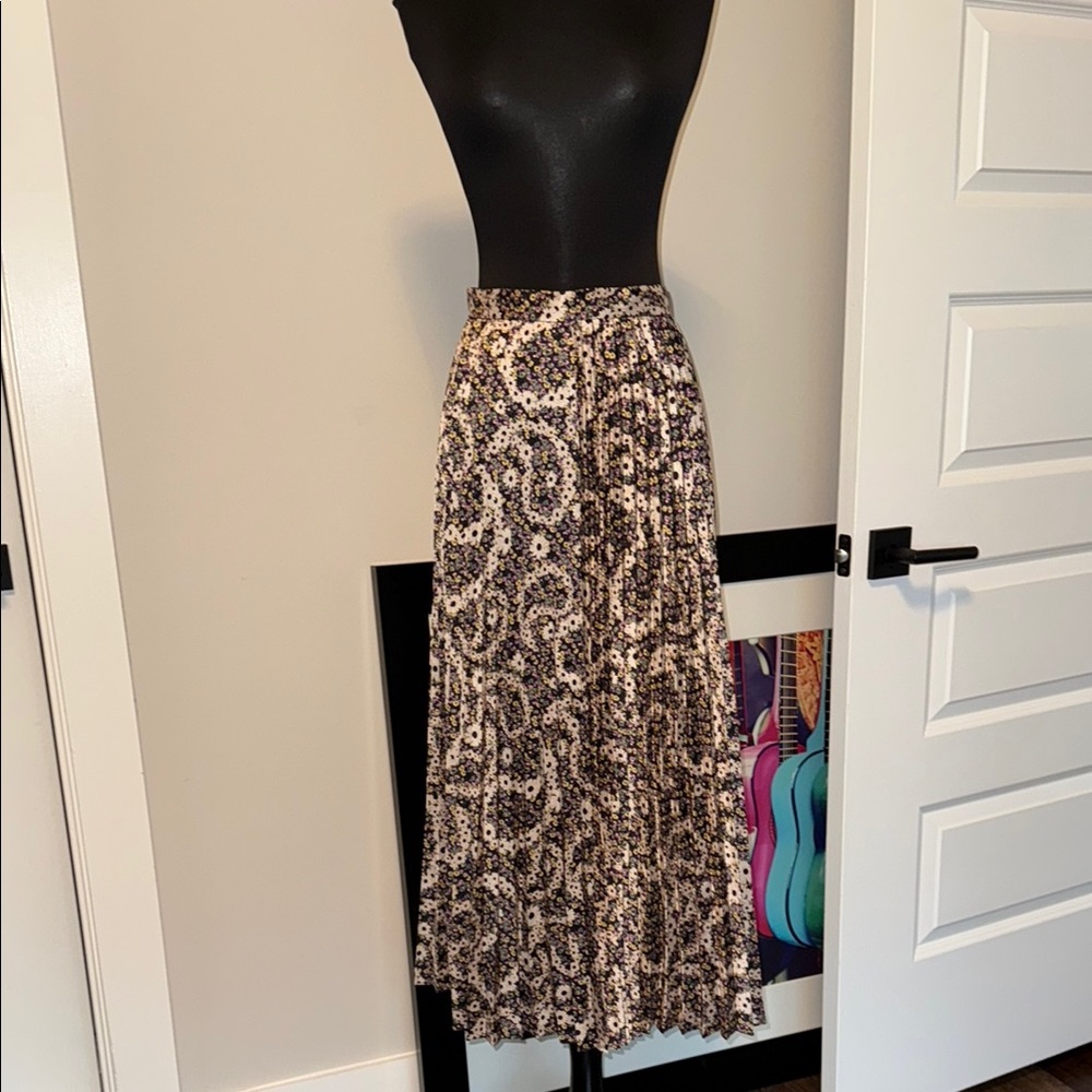 NWOT Sandro Pleated Floral Midi Skirt SZ 34